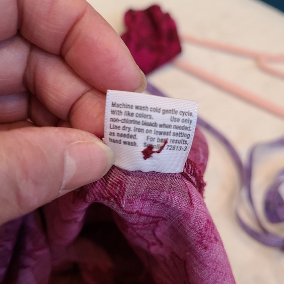 St John's Bay  floral prints ¾ blouse - Picture 7 of 7